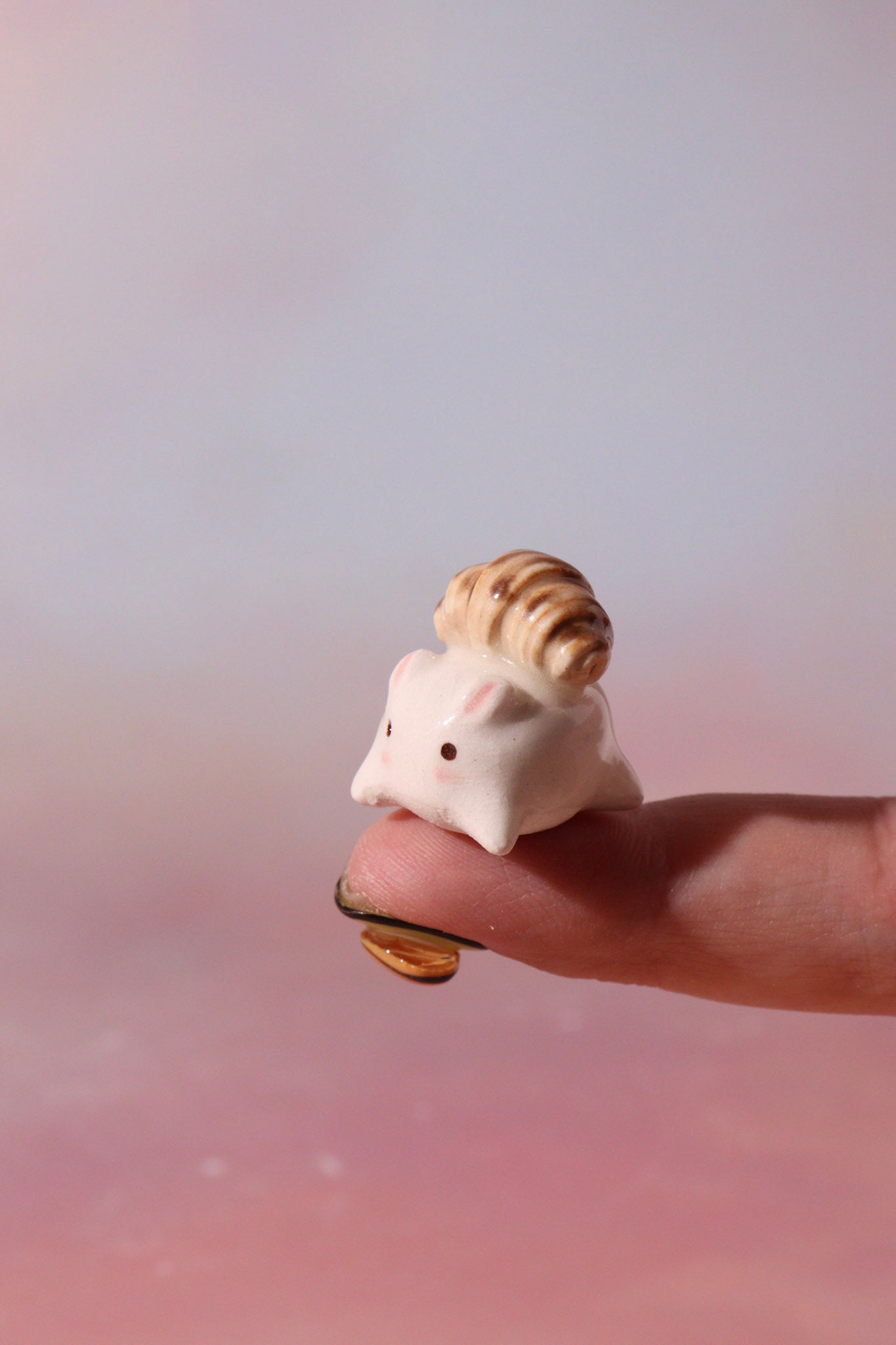 Ceramic Figurine - Weeny Bunny (Crossaint)